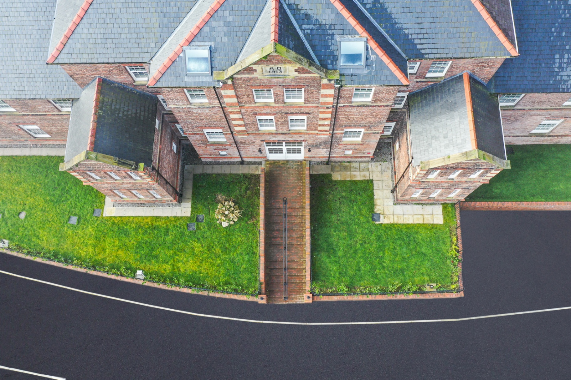 Renovated Grade II listed courtyard