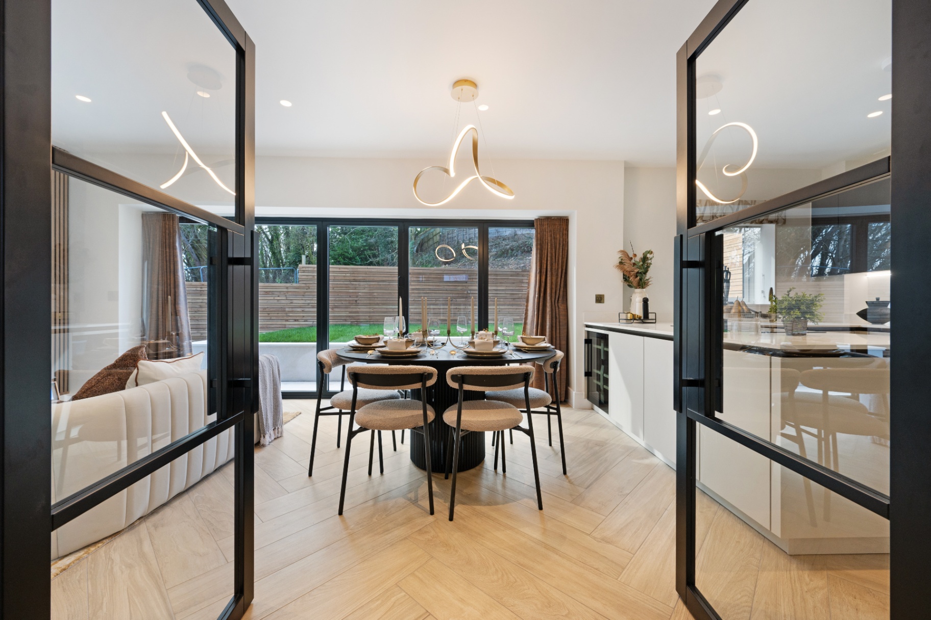 Extension kitchen fit-out